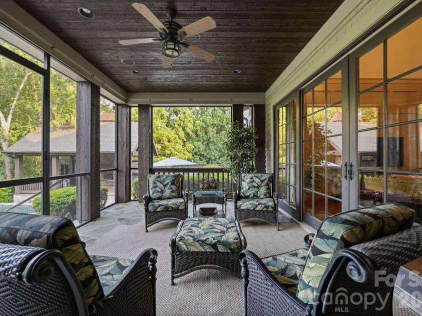 10220 Wildlife Road, Charlotte, NC 28278.  MLS# CAR4411726, YatesRealty ID 45905. 