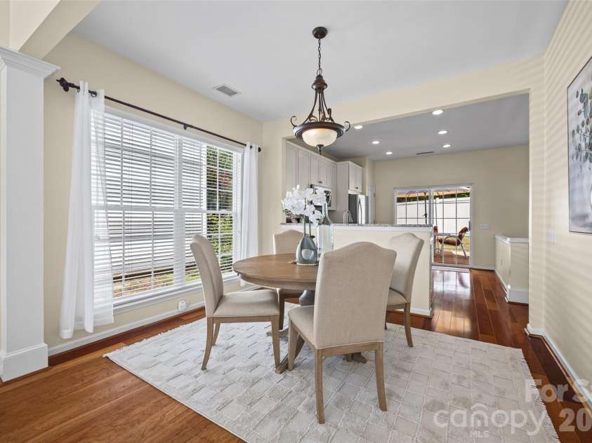 2139 Kaybird Lane, Charlotte, NC 28270.  MLS# CAR4411622, YatesRealty ID 45906. Dining area open to kitchen