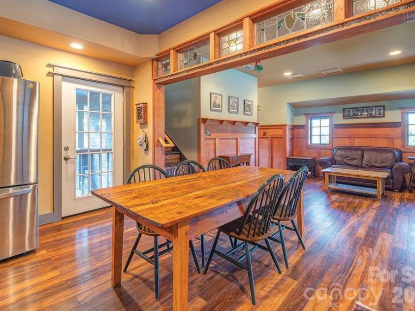 78 Flint Street, Asheville, NC 28801.  MLS# CAR4411908, YatesRealty ID 45907. 