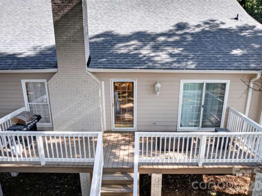 2721 Tara Drive, Monroe, NC 28112.  MLS# CAR4411487, YatesRealty ID 45909. 