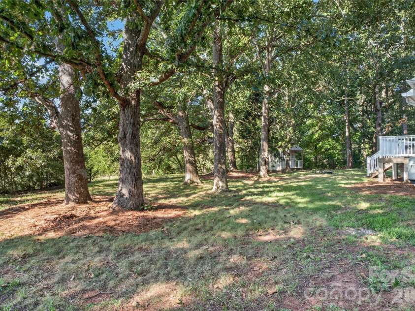 2721 Tara Drive, Monroe, NC 28112.  MLS# CAR4411487, YatesRealty ID 45909. 