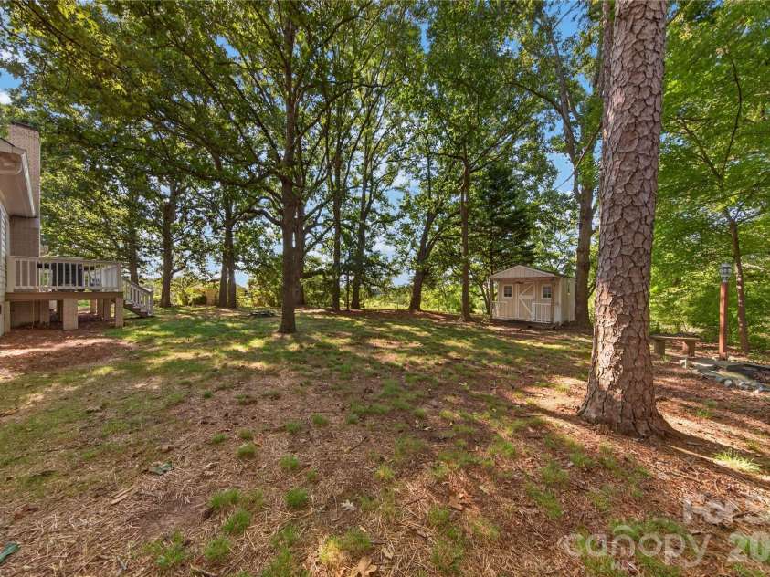 2721 Tara Drive, Monroe, NC 28112.  MLS# CAR4411487, YatesRealty ID 45909. 