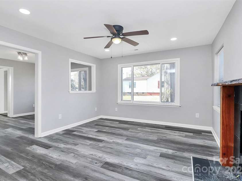 108 Lee Drive, Shelby, NC 28150.  MLS# CAR4322859, YatesRealty ID 4591. 