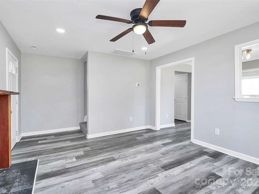 108 Lee Drive, Shelby, NC 28150.  MLS# CAR4322859, YatesRealty ID 4591. 
