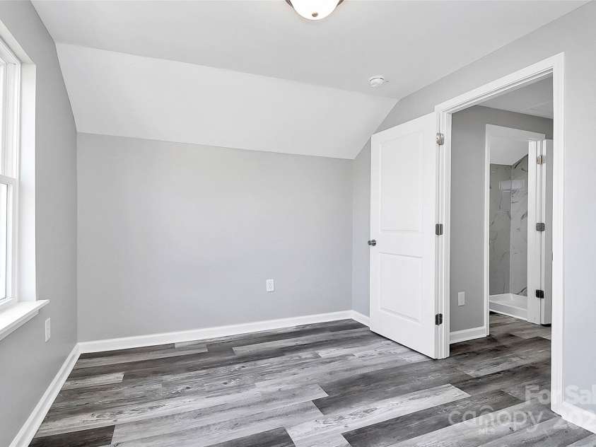 108 Lee Drive, Shelby, NC 28150.  MLS# CAR4322859, YatesRealty ID 4591. 