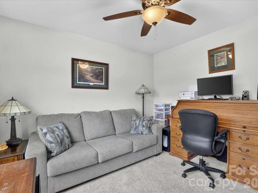 196 Beebop Lane, Lexington, NC 27295.  MLS# CAR4410198, YatesRealty ID 45912. 