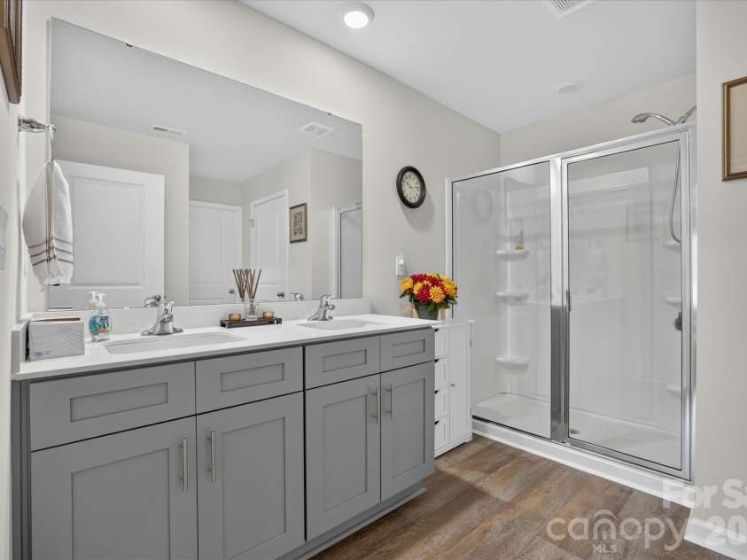 196 Beebop Lane, Lexington, NC 27295.  MLS# CAR4410198, YatesRealty ID 45912. 