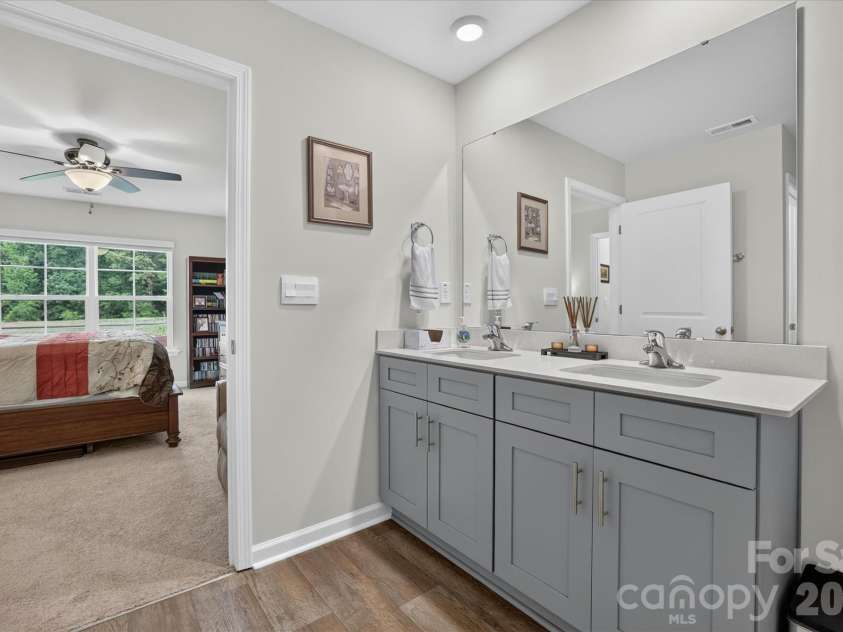 196 Beebop Lane, Lexington, NC 27295.  MLS# CAR4410198, YatesRealty ID 45912. 
