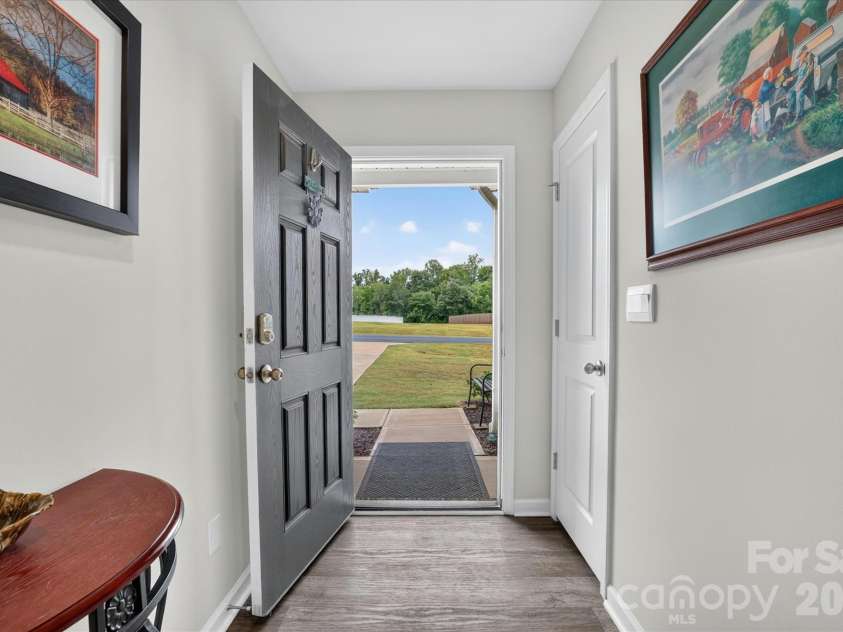 196 Beebop Lane, Lexington, NC 27295.  MLS# CAR4410198, YatesRealty ID 45912. 