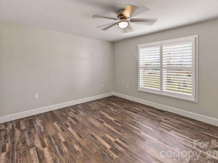 116 Kingston Place, Spindale, NC 28160.  MLS# CAR4410955, YatesRealty ID 45913. 