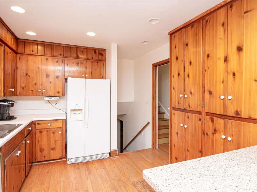 6836 Ronda Avenue, Charlotte, NC 28211.  MLS# CAR4406123, YatesRealty ID 45916. 