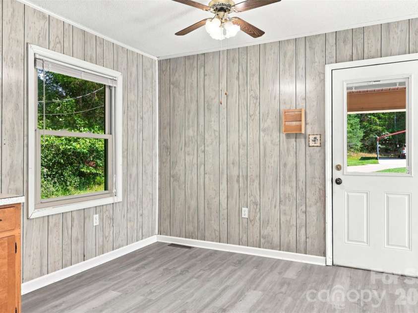 728 Center Road, Chester, SC 29706.  MLS# CAR4345069, YatesRealty ID 45920. 
