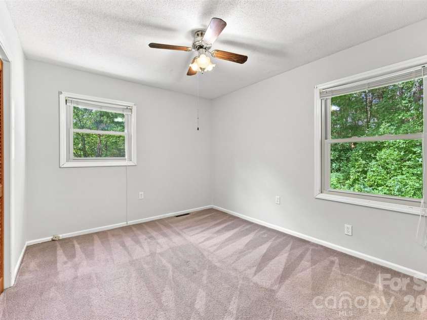 728 Center Road, Chester, SC 29706.  MLS# CAR4345069, YatesRealty ID 45920. 