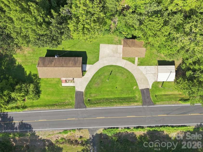 728 Center Road, Chester, SC 29706.  MLS# CAR4345069, YatesRealty ID 45920. 