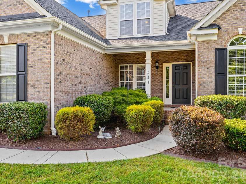 622 Panthers Way, Fort Mill, SC 29708.  MLS# CAR4405777, YatesRealty ID 45921. 