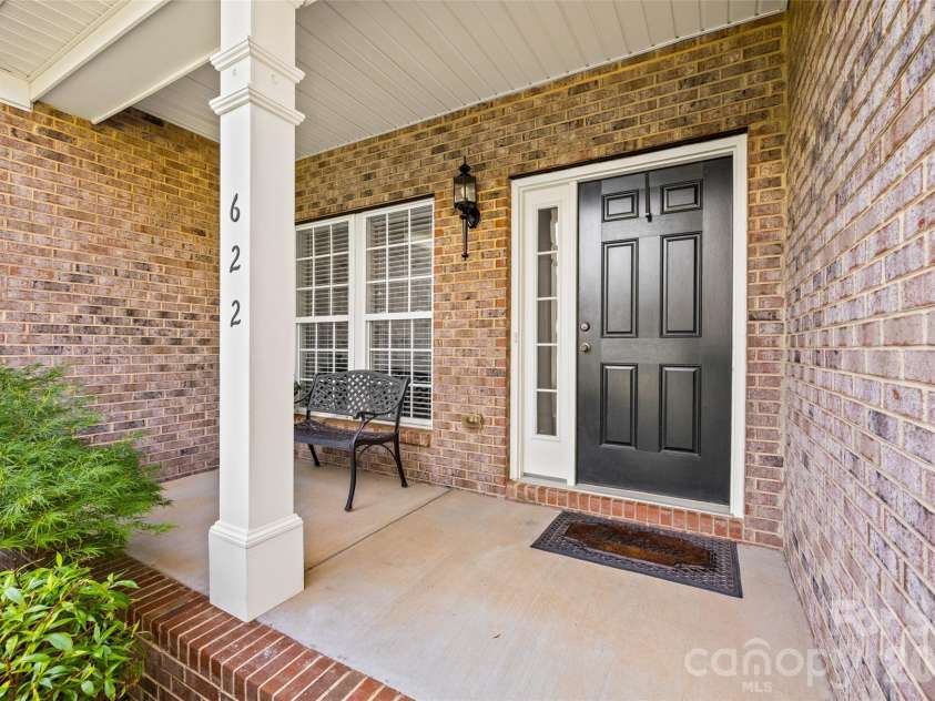 622 Panthers Way, Fort Mill, SC 29708.  MLS# CAR4405777, YatesRealty ID 45921. 
