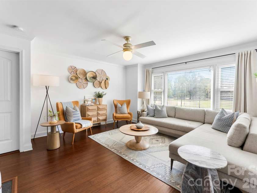 2017 Wilhelmina Avenue, Charlotte, NC 28205.  MLS# CAR4404559, YatesRealty ID 45922. 