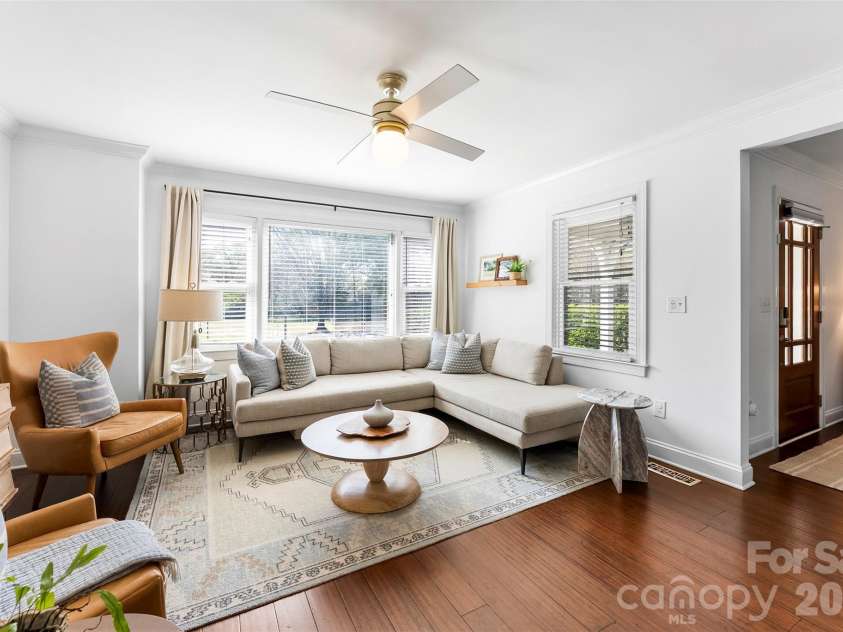2017 Wilhelmina Avenue, Charlotte, NC 28205.  MLS# CAR4404559, YatesRealty ID 45922. 