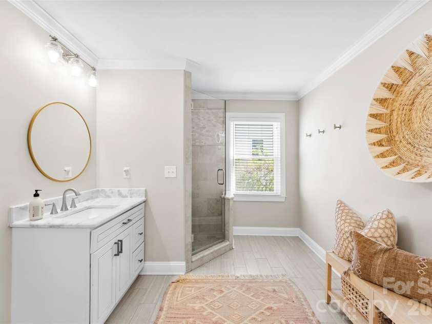 2017 Wilhelmina Avenue, Charlotte, NC 28205.  MLS# CAR4404559, YatesRealty ID 45922. 