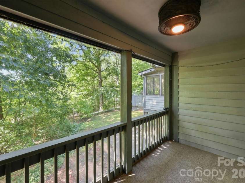 14301 Harbor Estate Road, Charlotte, NC 28278.  MLS# CAR4389673, YatesRealty ID 45923. 