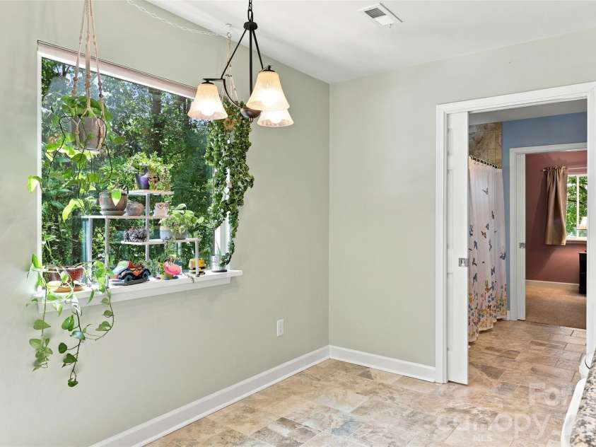 14301 Harbor Estate Road, Charlotte, NC 28278.  MLS# CAR4389673, YatesRealty ID 45923. 