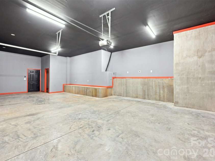 14301 Harbor Estate Road, Charlotte, NC 28278.  MLS# CAR4389673, YatesRealty ID 45923. 