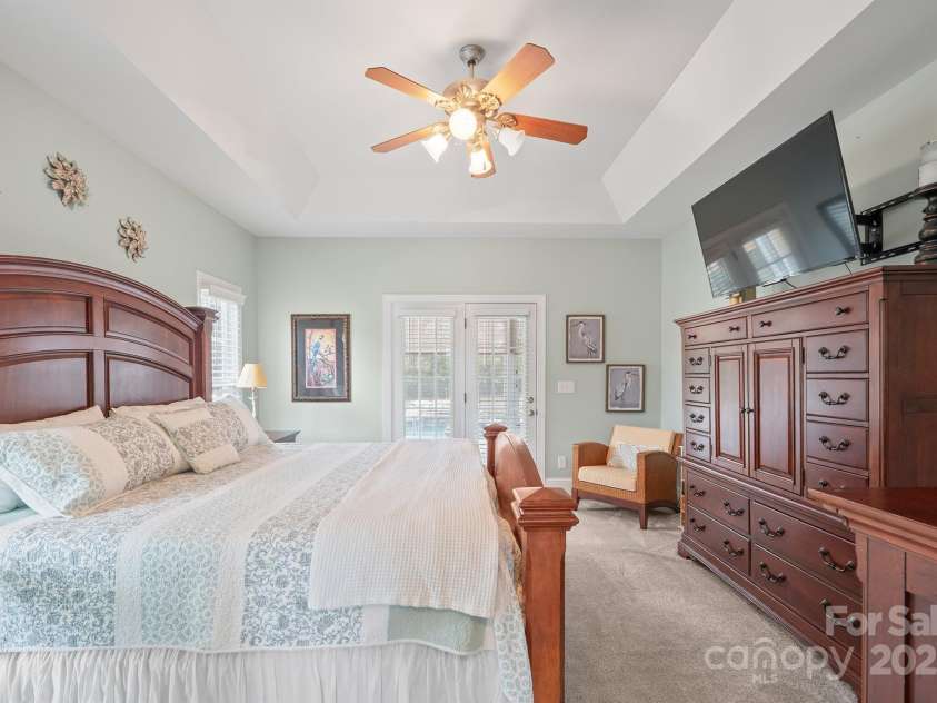 277 Glenwood Drive, Oakboro, NC 28129.  MLS# CAR4312178, YatesRealty ID 45923. 