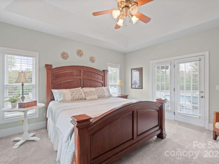 277 Glenwood Drive, Oakboro, NC 28129.  MLS# CAR4312178, YatesRealty ID 45923. 