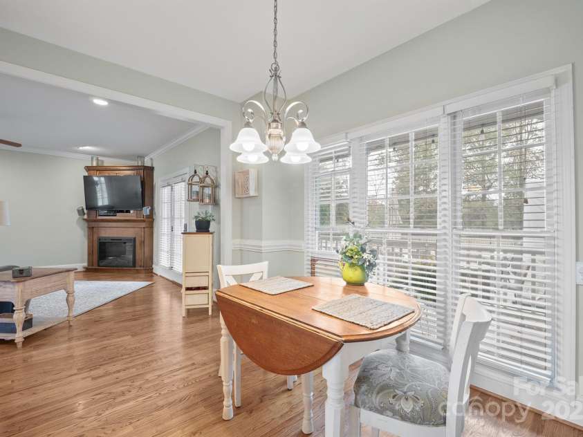 277 Glenwood Drive, Oakboro, NC 28129.  MLS# CAR4312178, YatesRealty ID 45923. 