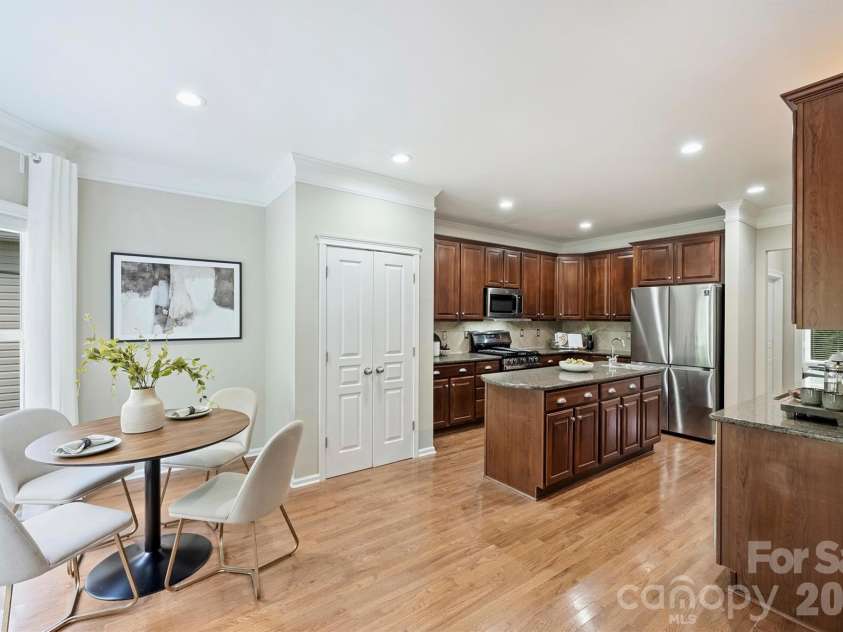 1136 Aringill Lane, Matthews, NC 28104.  MLS# CAR4415913, YatesRealty ID 45924. 