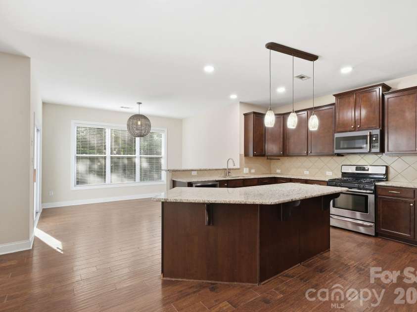 347 Windy Pine Drive, Clover, SC 29710.  MLS# CAR4412270, YatesRealty ID 45925. 