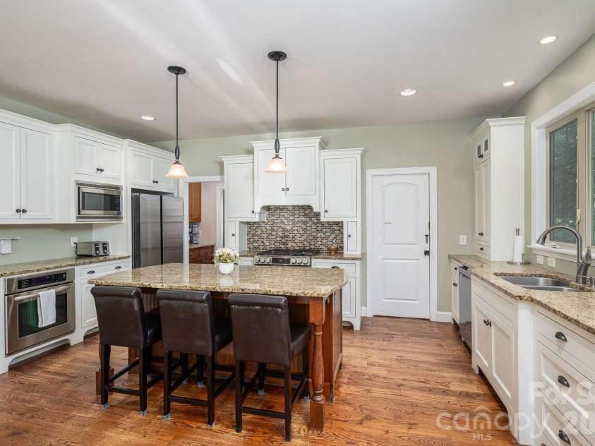 1903 Miners Creek Drive, Lincolnton, NC 28092.  MLS# CAR4415577, YatesRealty ID 45926. 