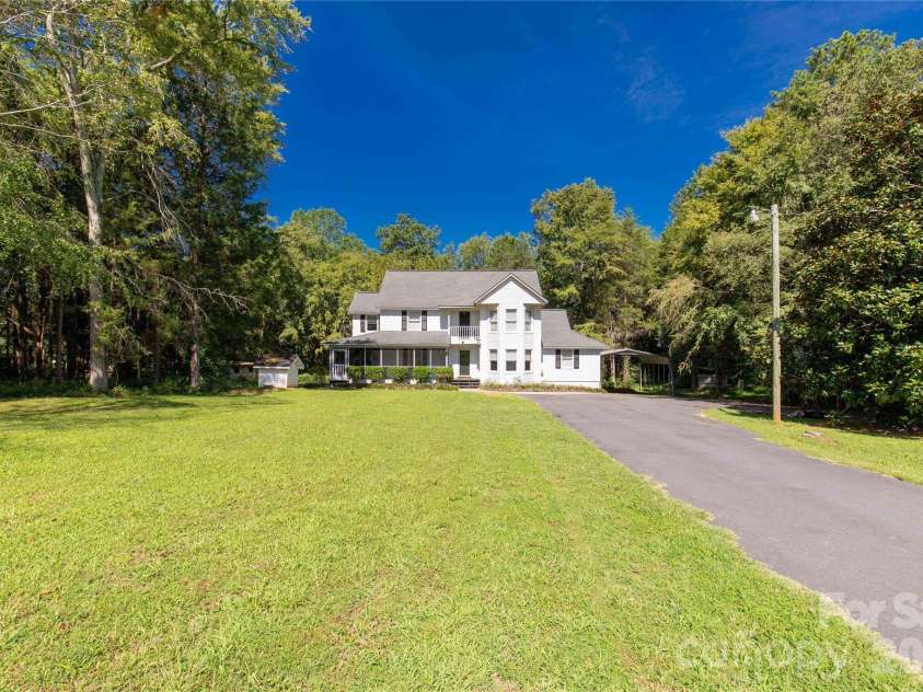 1575 Lincoln Road, York, SC 29745.  MLS# CAR4415125, YatesRealty ID 45928. 
