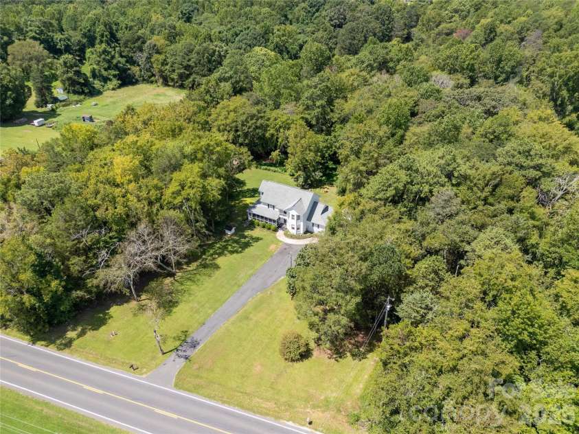 1575 Lincoln Road, York, SC 29745.  MLS# CAR4415125, YatesRealty ID 45928. 