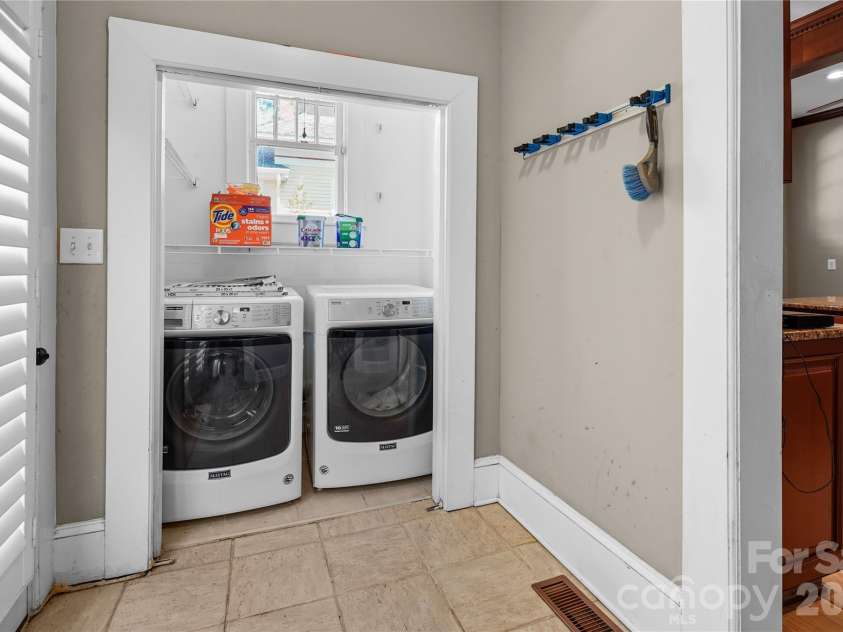 46 Marsh Avenue, Concord, NC 28025.  MLS# CAR4357233, YatesRealty ID 4593. 