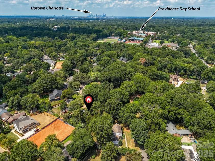 5535 Lansing Drive, Charlotte, NC 28270.  MLS# CAR4414037, YatesRealty ID 45931. 