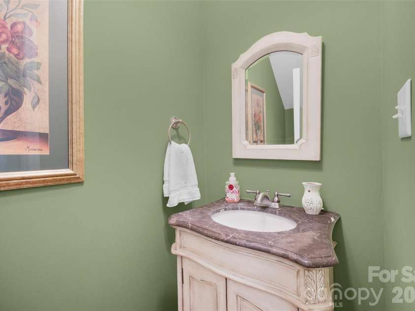 3162 Hitching Post Lane, Rock Hill, SC 29732.  MLS# CAR4416715, YatesRealty ID 45932. 