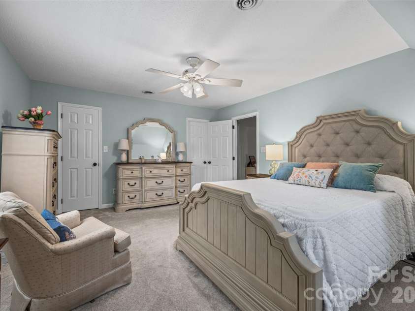 3162 Hitching Post Lane, Rock Hill, SC 29732.  MLS# CAR4416715, YatesRealty ID 45932. 