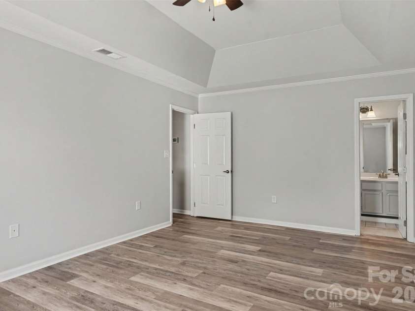 8512 Indian Summer Trail, Harrisburg, NC 28075.  MLS# CAR4414053, YatesRealty ID 45933. 
