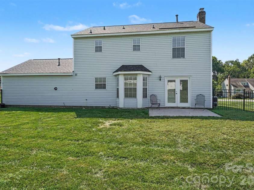 8512 Indian Summer Trail, Harrisburg, NC 28075.  MLS# CAR4414053, YatesRealty ID 45933. 