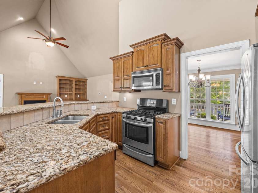 2229 Starnes Road, Edgemoor, SC 29712.  MLS# CAR4409854, YatesRealty ID 45934. Kitchen