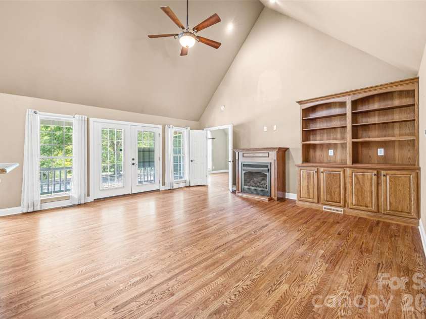 2229 Starnes Road, Edgemoor, SC 29712.  MLS# CAR4409854, YatesRealty ID 45934. Open Living Room with high ceilings