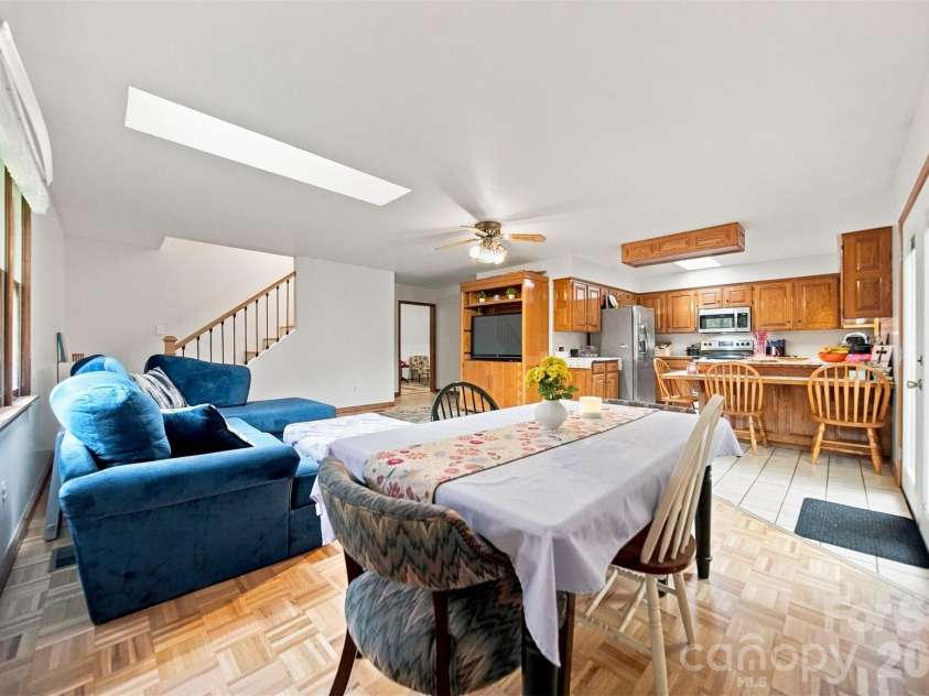 512 Garrou Avenue, Valdese, NC 28690.  MLS# CAR4414667, YatesRealty ID 45939. 