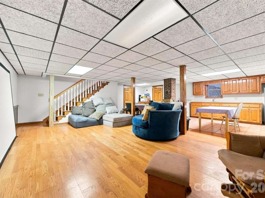 512 Garrou Avenue, Valdese, NC 28690.  MLS# CAR4414667, YatesRealty ID 45939. 