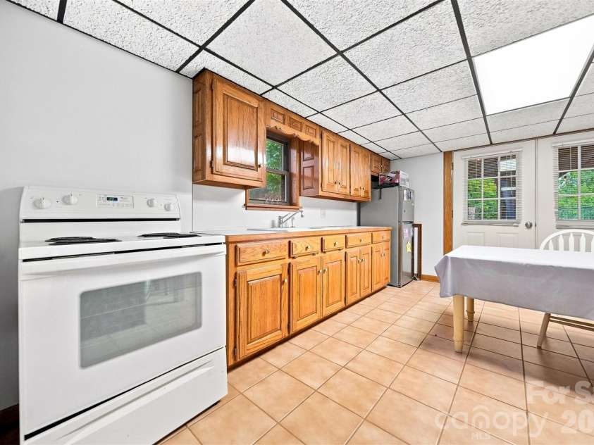 512 Garrou Avenue, Valdese, NC 28690.  MLS# CAR4414667, YatesRealty ID 45939. 
