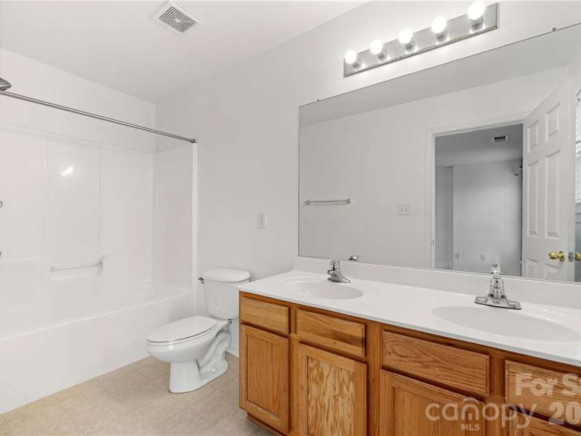 10213 Garrett Grigg Road, Charlotte, NC 28262.  MLS# CAR4346174, YatesRealty ID 4594. 