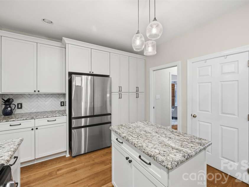 215 Ballard Court, Fort Mill, SC 29715.  MLS# CAR4355467, YatesRealty ID 4594. Kitchen 4