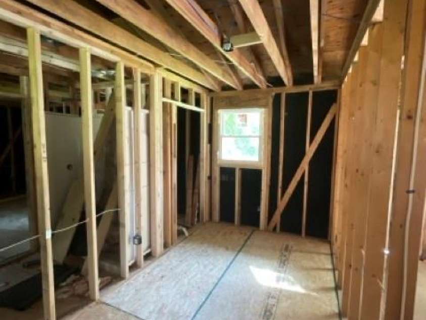 3223 Shadow Lane, Great Falls, SC 29055.  MLS# CAR4416927, YatesRealty ID 45941. 