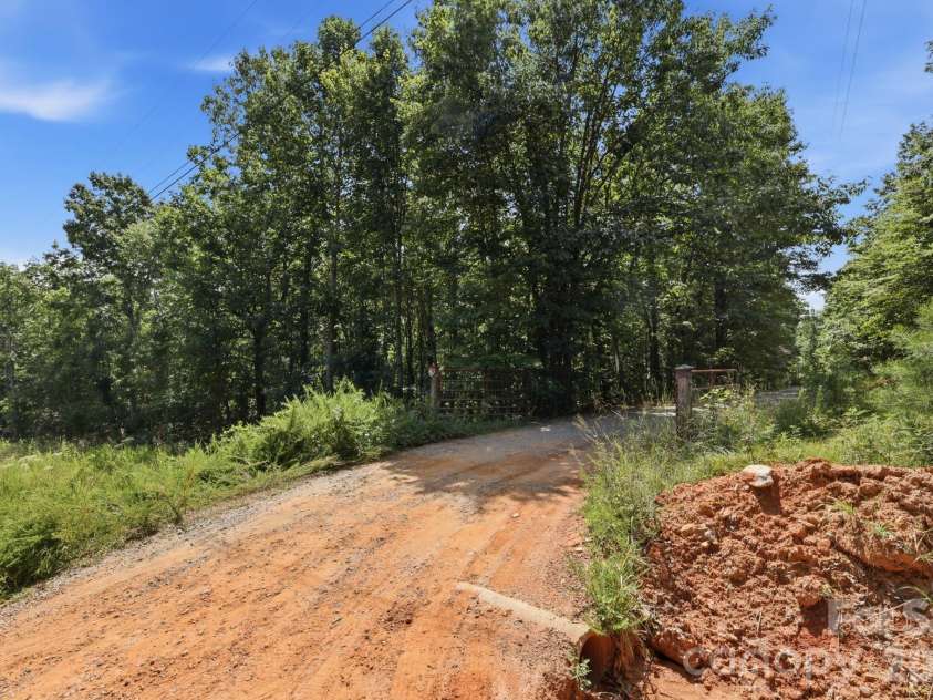 464 Mason Road, Ellenboro, NC 28040.  MLS# CAR4413857, YatesRealty ID 45942. 
