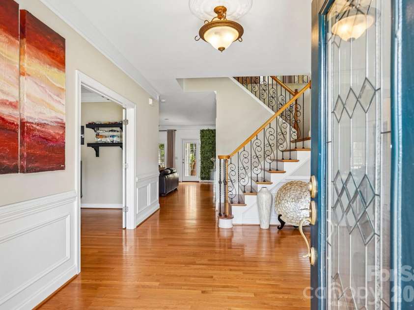 10823 Persimmon Creek Drive, Charlotte, NC 28227.  MLS# CAR4413690, YatesRealty ID 45944. 